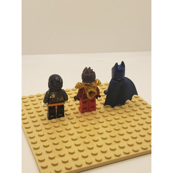 LEGO Minifigure Mixed Lot of 3 Batman  Head Gear C0497 - Picture 5 of 10